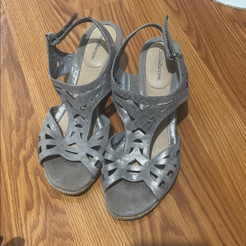 Croft & Barrow Silver Strappy Sandals